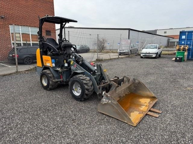 Giant D 332 SWT X-TRA - Compacte rupslader: afbeelding 2 Giant D 332 SWT X-TRA - Compacte rupslader: afbeelding 2