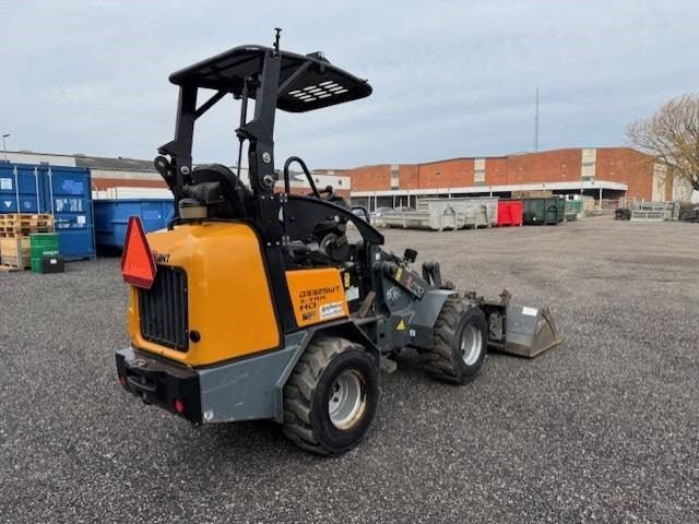 Giant D 332 SWT X-TRA - Compacte rupslader: afbeelding 4 Giant D 332 SWT X-TRA - Compacte rupslader: afbeelding 4