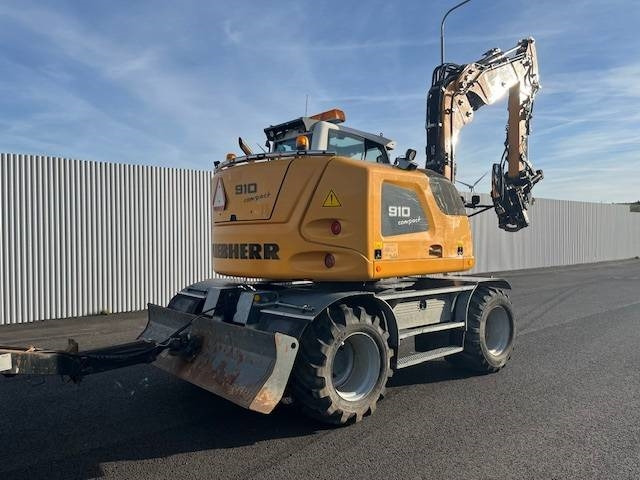 Liebherr A 910 Compact - Mobiele graafmachine: afbeelding 5 Liebherr A 910 Compact - Mobiele graafmachine: afbeelding 5