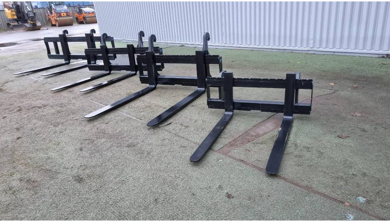 SE Equipment Stora BM, Z802, Z602, Z402, Mek. Gaffelställ - Vorken voor Bouwmachine: afbeelding 1 SE Equipment Stora BM, Z802, Z602, Z402, Mek. Gaffelställ - Vorken voor Bouwmachine: afbeelding 1