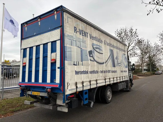 Scania P94-220 Chassis curtainslider DB 4X2 NA 65115 Low Milage - Chassis vrachtwagen: afbeelding 4 Scania P94-220 Chassis curtainslider DB 4X2 NA 65115 Low Milage - Chassis vrachtwagen: afbeelding 4