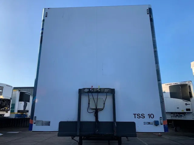 Vogelzang Closed box insulated lift axle MOT 06-2026 TOP Condition - Gesloten oplegger: afbeelding 2 Vogelzang Closed box insulated lift axle MOT 06-2026 TOP Condition - Gesloten oplegger: afbeelding 2