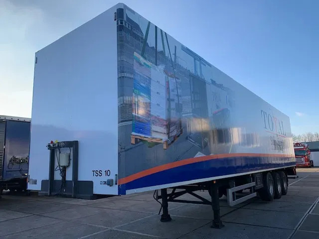 Vogelzang Closed box insulated lift axle MOT 06-2026 TOP Condition - Gesloten oplegger: afbeelding 3 Vogelzang Closed box insulated lift axle MOT 06-2026 TOP Condition - Gesloten oplegger: afbeelding 3