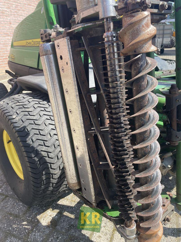 Gazonmaaier 8700A John Deere: afbeelding 11 Gazonmaaier 8700A John Deere: afbeelding 11