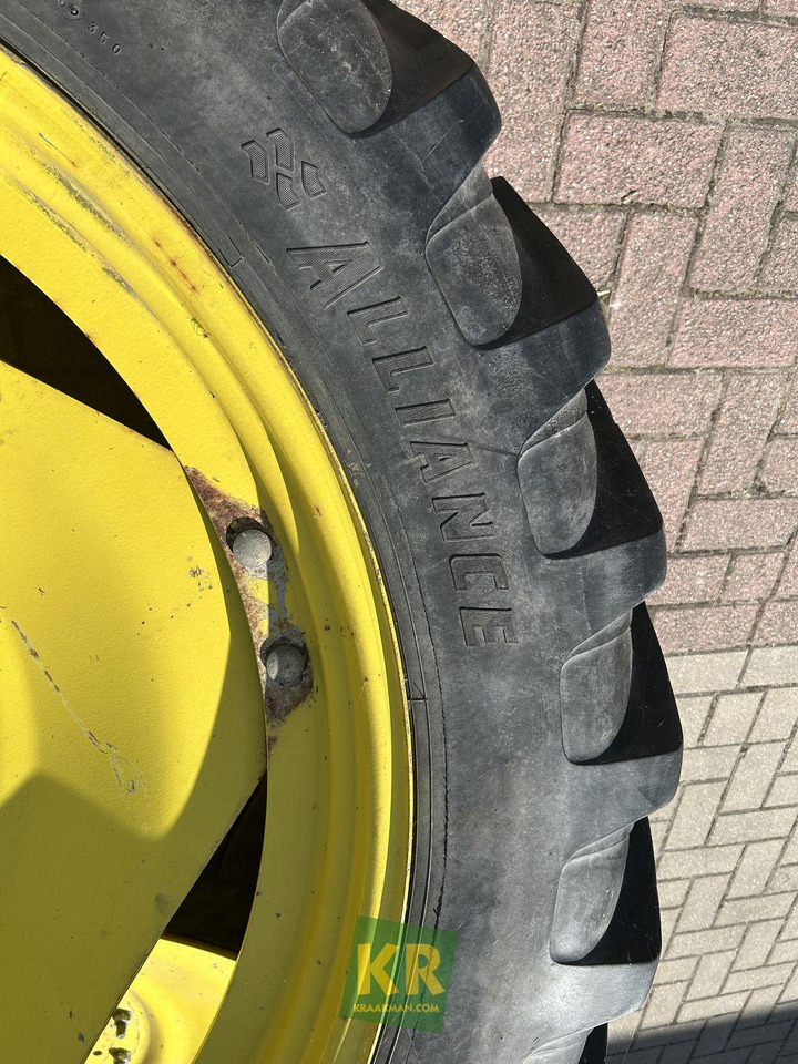 Alliance 12.4R46 - Complete wiel voor Landbouwmachine: afbeelding 4 Alliance 12.4R46 - Complete wiel voor Landbouwmachine: afbeelding 4