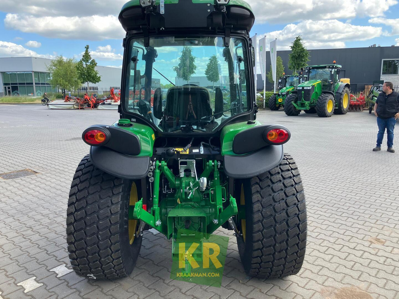 John Deere 4066R - Mini tractor: afbeelding 3 John Deere 4066R - Mini tractor: afbeelding 3
