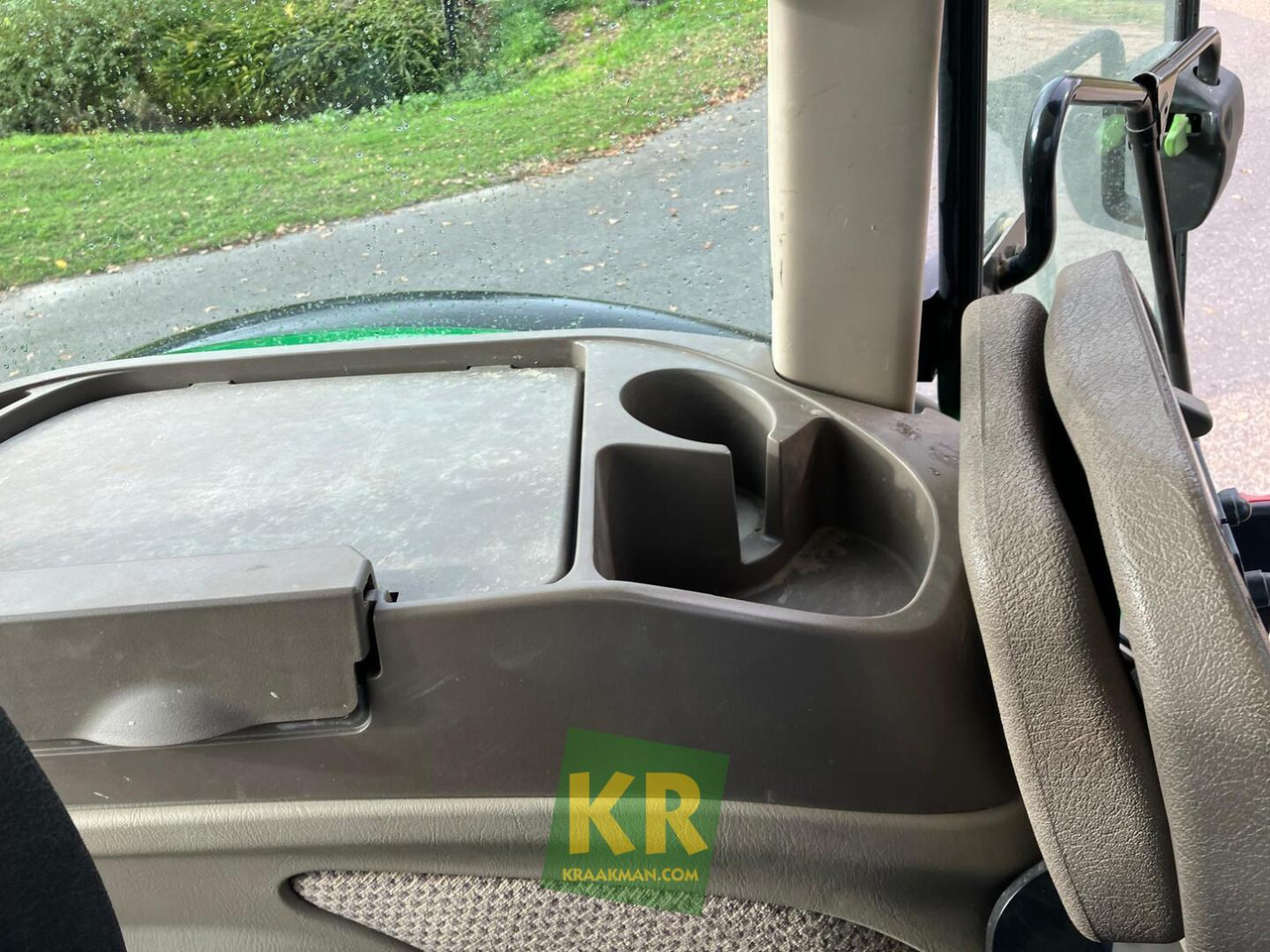 John Deere 5085M - Tractor: afbeelding 5 John Deere 5085M - Tractor: afbeelding 5