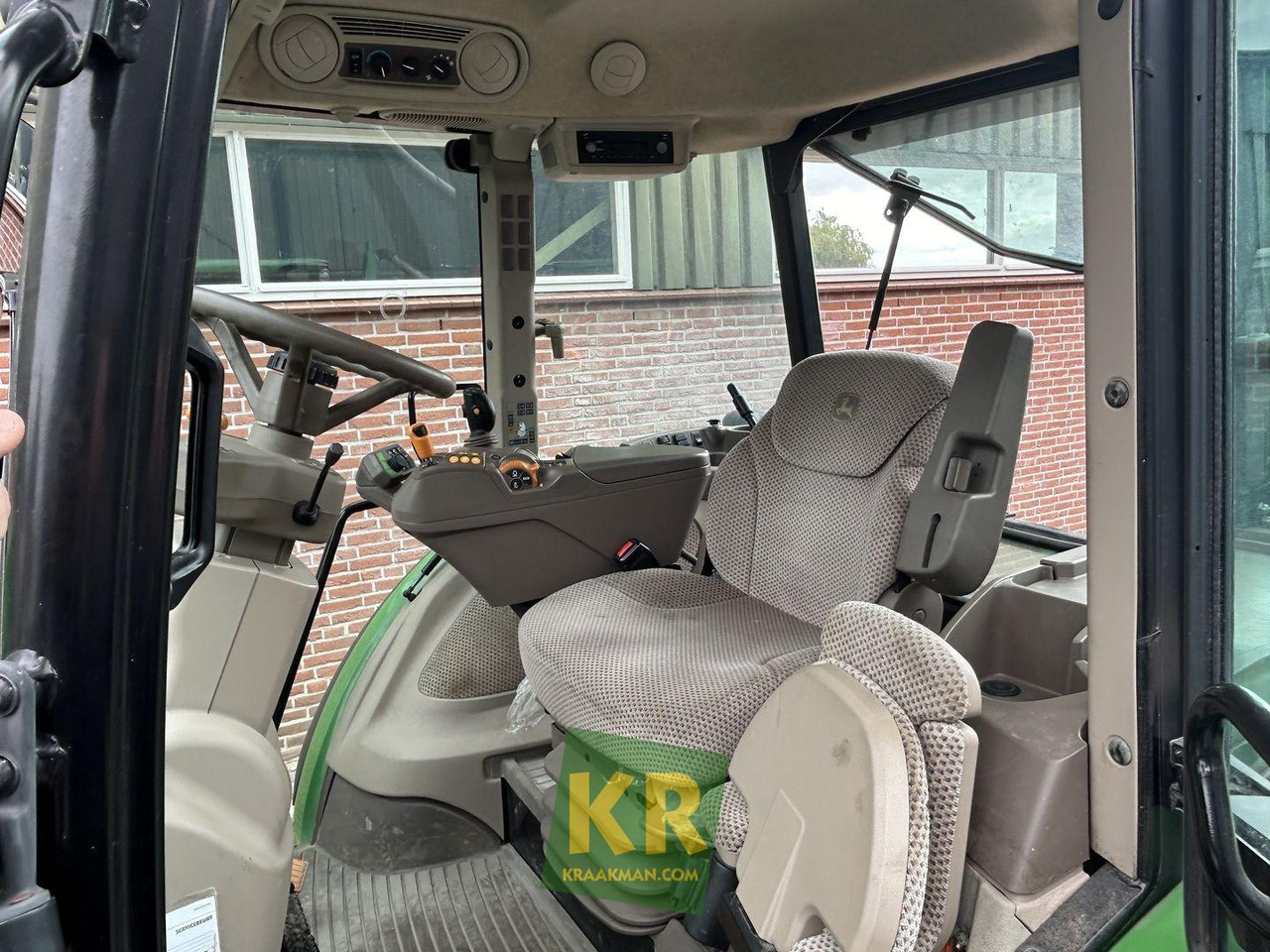 John Deere 5090R - Tractor: afbeelding 2 John Deere 5090R - Tractor: afbeelding 2