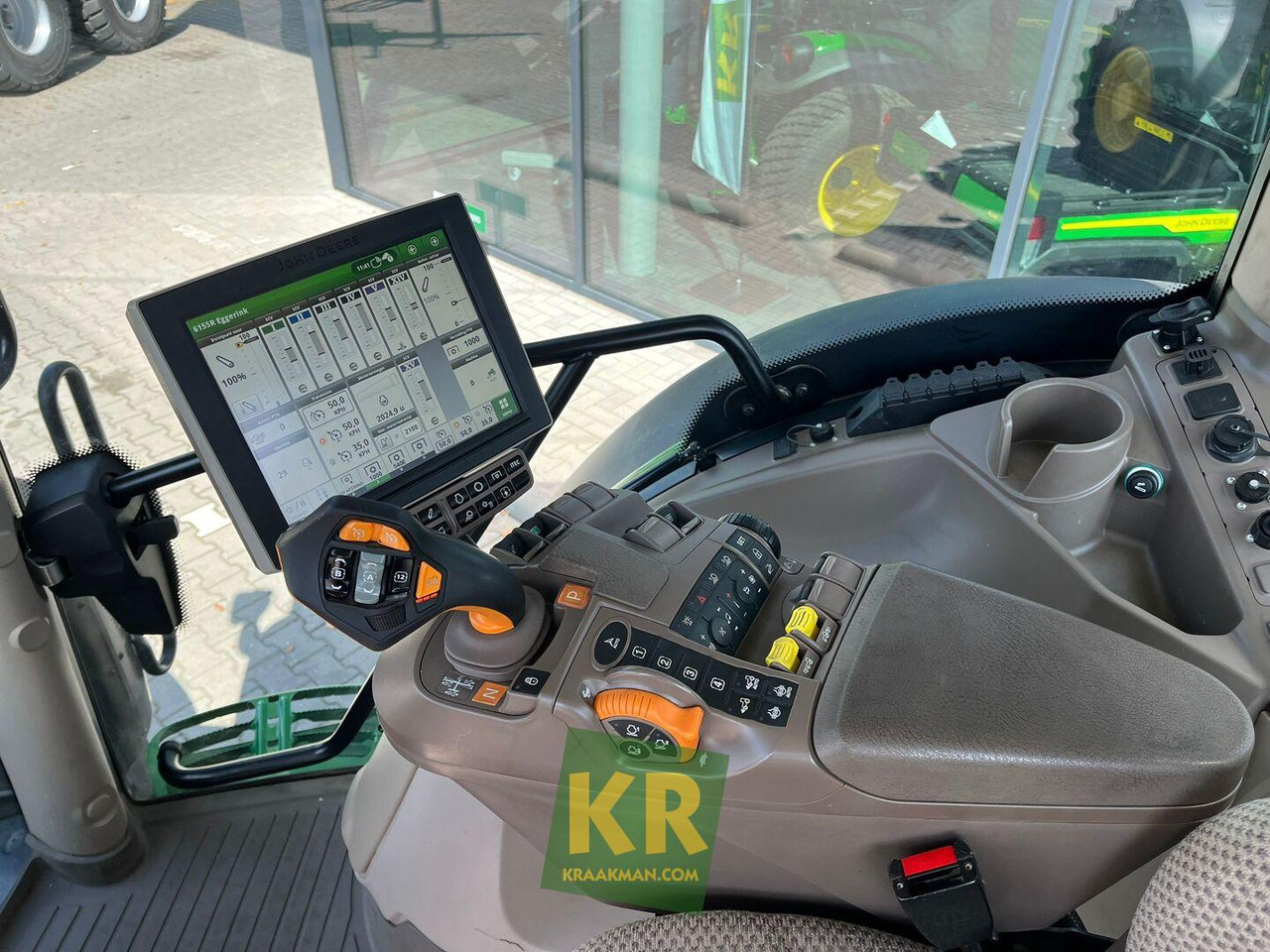 John Deere 6155R - Tractor: afbeelding 4 John Deere 6155R - Tractor: afbeelding 4