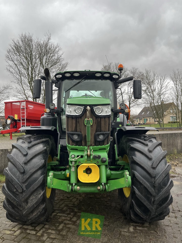 John Deere 6215R - Tractor: afbeelding 5 John Deere 6215R - Tractor: afbeelding 5