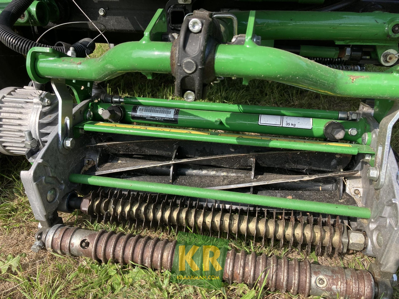 John Deere 8000A E-CUT - Gazonmaaier: afbeelding 4 John Deere 8000A E-CUT - Gazonmaaier: afbeelding 4