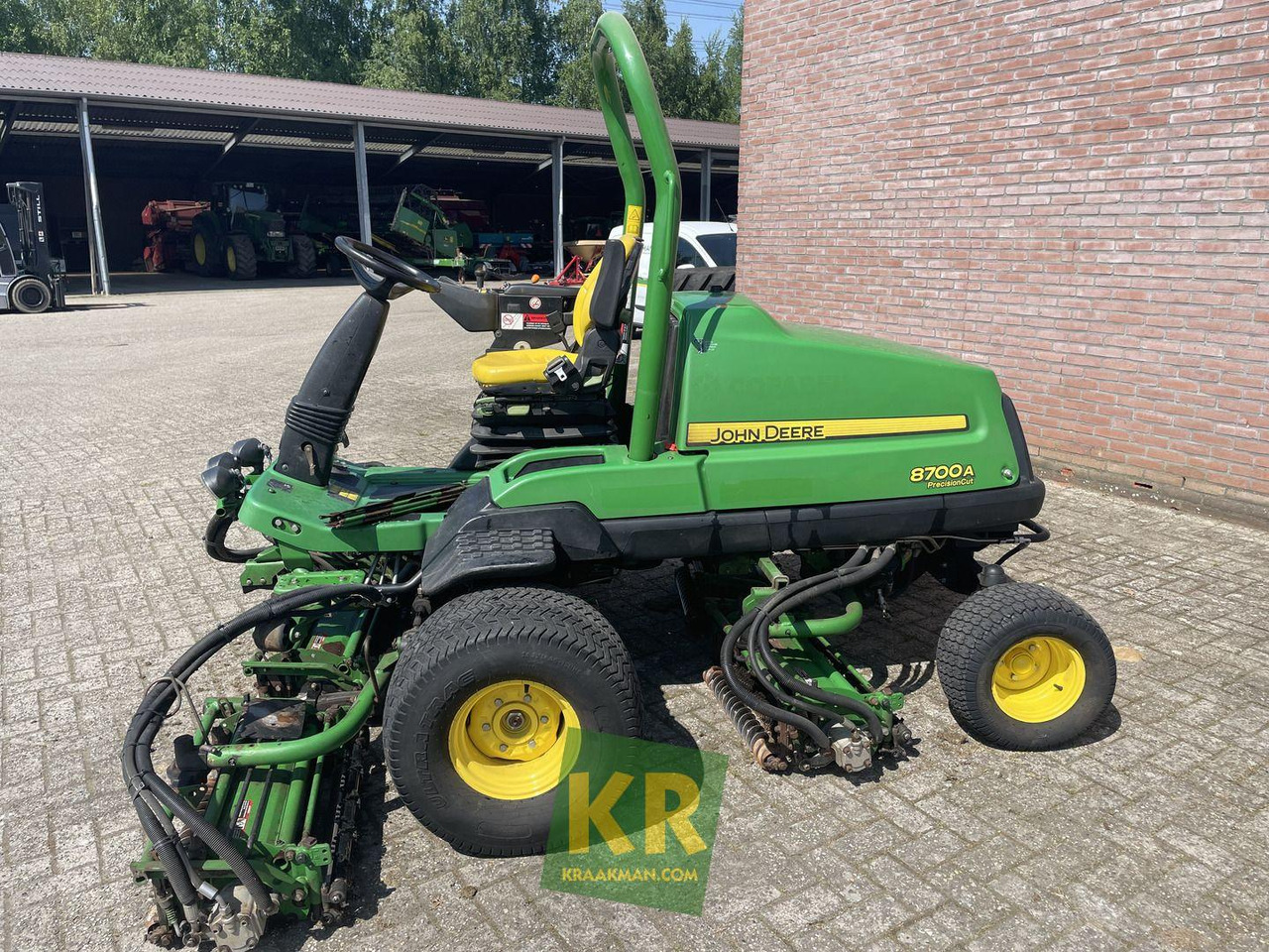 John Deere 8700A - Gazonmaaier: afbeelding 3 John Deere 8700A - Gazonmaaier: afbeelding 3