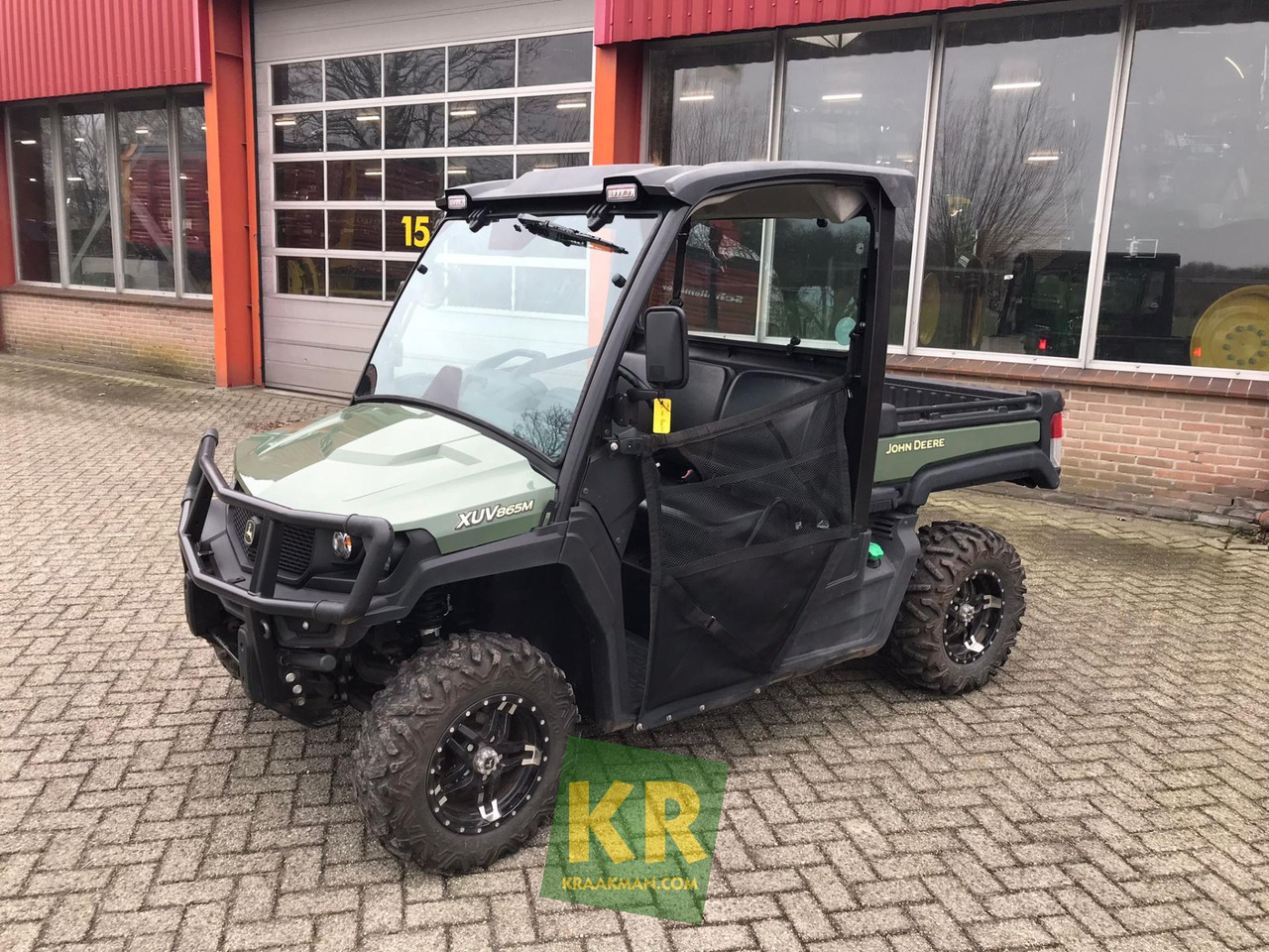 John Deere XUV865M - Quad: afbeelding 1 John Deere XUV865M - Quad: afbeelding 1