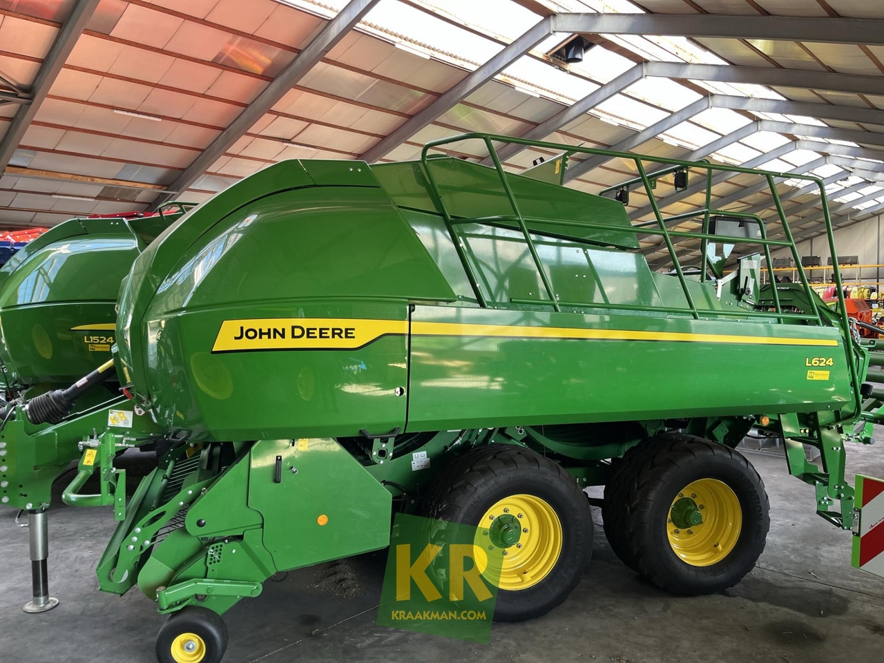 L624 John Deere - Vierkante balenpers: afbeelding 1 L624 John Deere - Vierkante balenpers: afbeelding 1