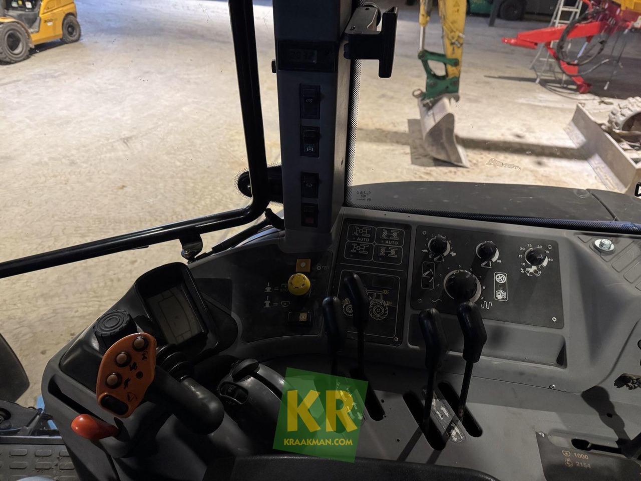 New Holland TM190  - Tractor: afbeelding 2 New Holland TM190  - Tractor: afbeelding 2