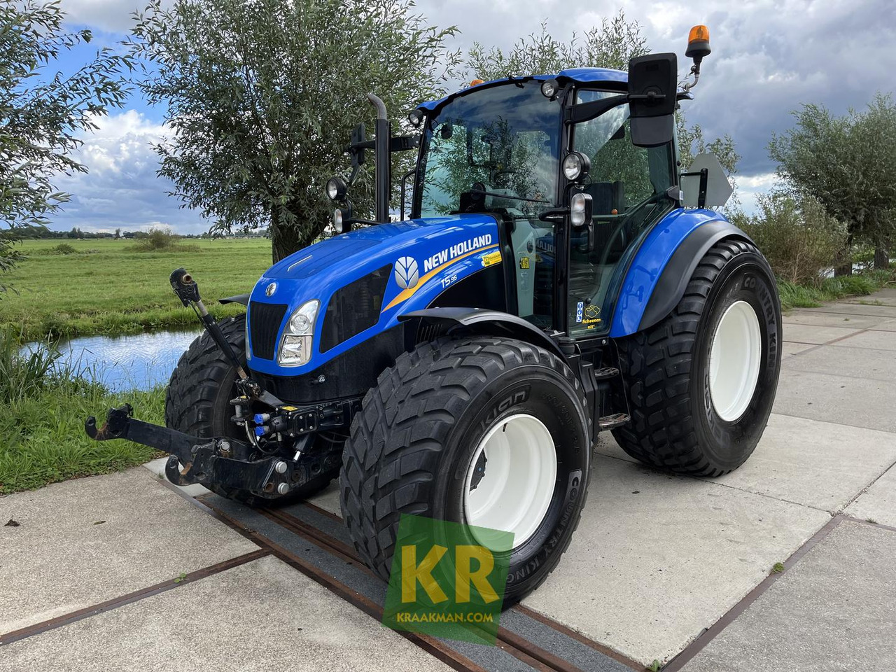 T5.95 New Holland - Tractor: afbeelding 1 T5.95 New Holland - Tractor: afbeelding 1