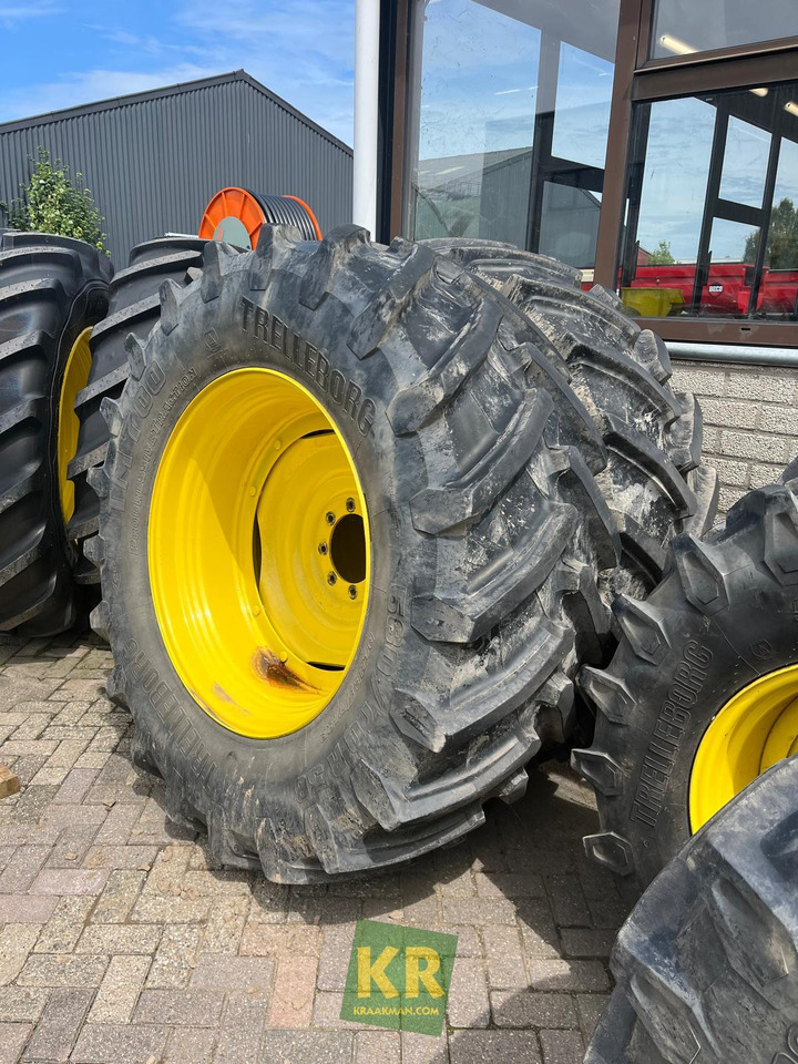 Trelleborg 580/70r38 en 540/65r28 Trelleborg op wiel - Band voor Landbouwmachine: afbeelding 1 Trelleborg 580/70r38 en 540/65r28 Trelleborg op wiel - Band voor Landbouwmachine: afbeelding 1