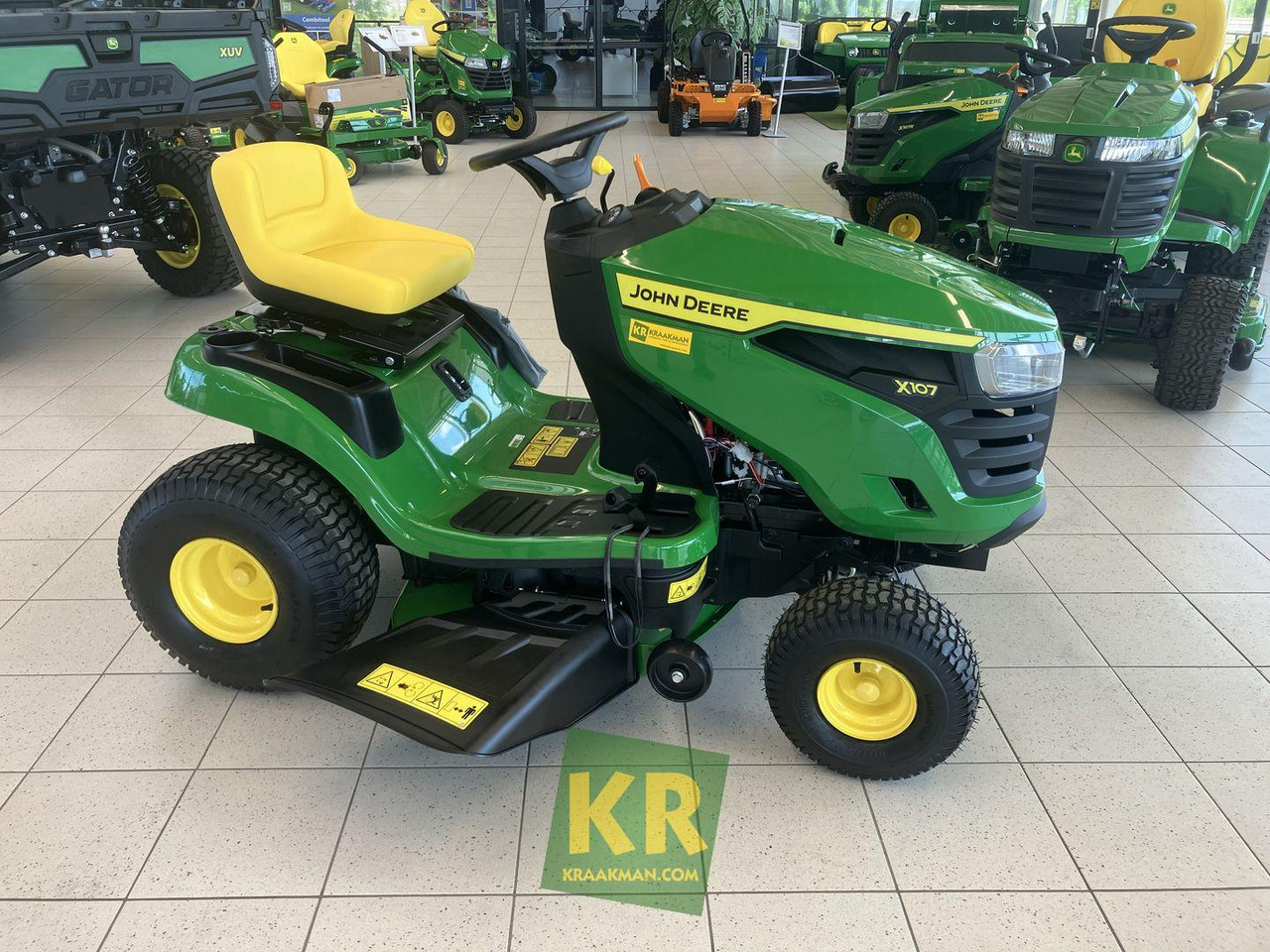 X107 John Deere - Gazonmaaier: afbeelding 2 X107 John Deere - Gazonmaaier: afbeelding 2
