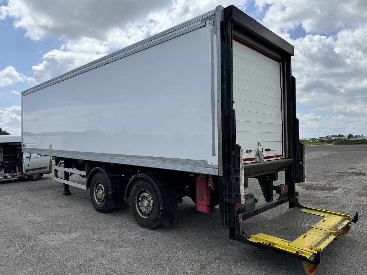 2012 Montracon 10.4m Tandem Refrigerated Trailer - Koelwagen oplegger: afbeelding 2 2012 Montracon 10.4m Tandem Refrigerated Trailer - Koelwagen oplegger: afbeelding 2