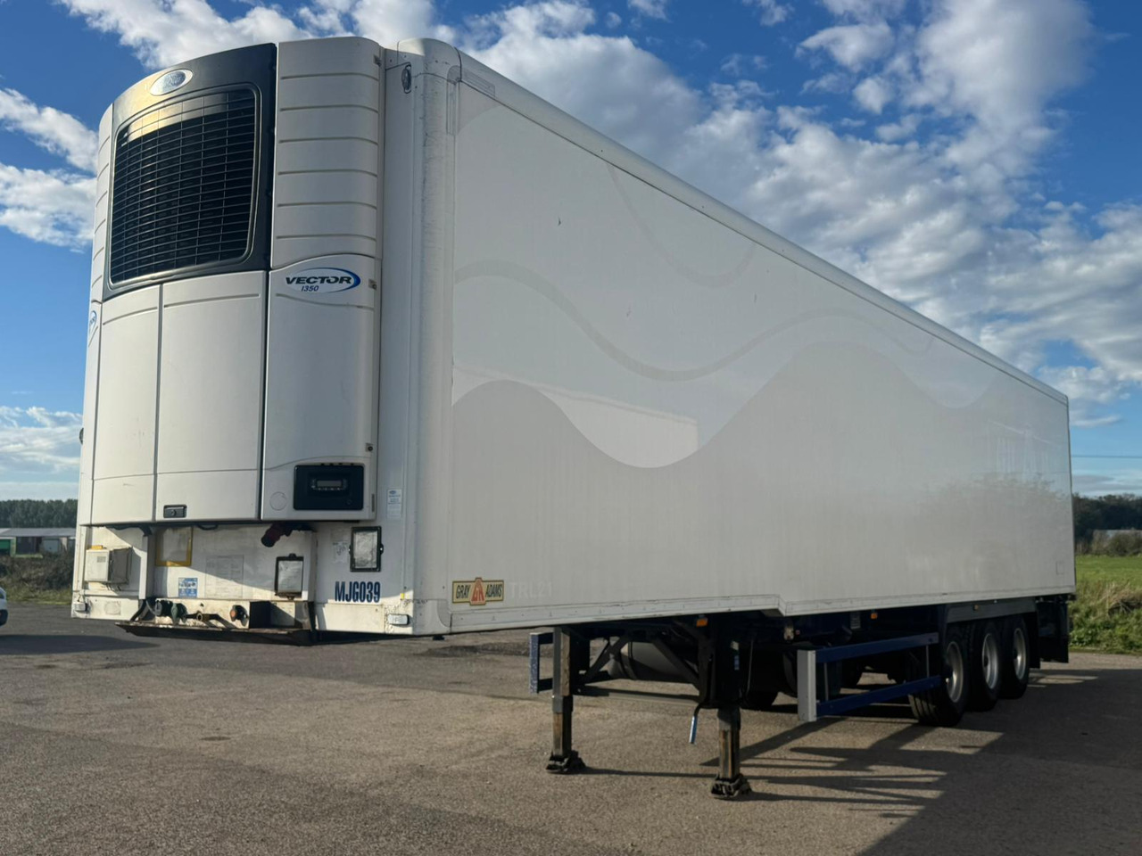 Gray and Adams 2016 Vector 1350 – MJG039 - Koelwagen oplegger: afbeelding 1 Gray and Adams 2016 Vector 1350 – MJG039 - Koelwagen oplegger: afbeelding 1