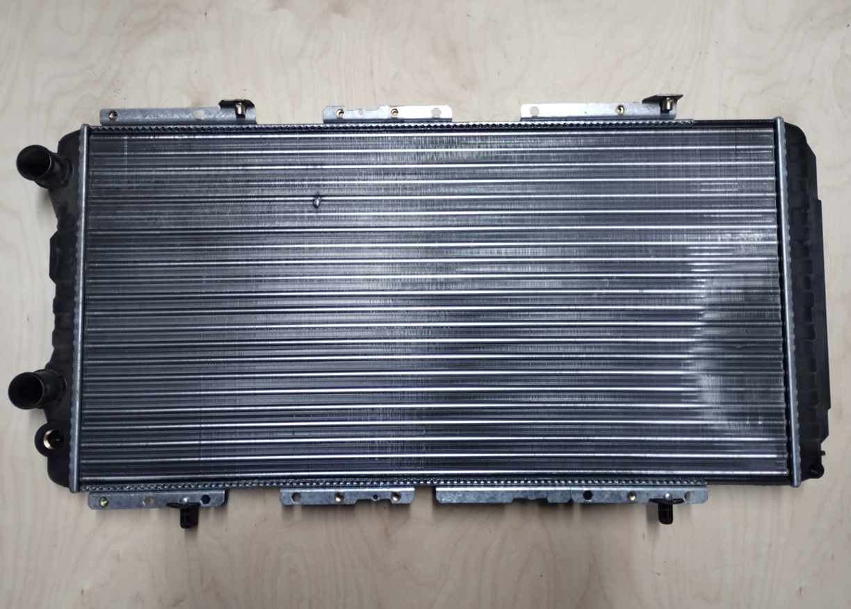 CHŁODNICA WODY 1324816080 FIAT DUCATO CITROEN JUMPER PEUGEOT BOXER 94-06 - Radiateur voor Bestelwagen: afbeelding 1 CHŁODNICA WODY 1324816080 FIAT DUCATO CITROEN JUMPER PEUGEOT BOXER 94-06 - Radiateur voor Bestelwagen: afbeelding 1