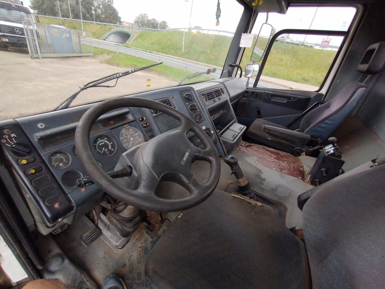 DAF 75 CF ATI 340 6x4 - Kipper vrachtwagen: afbeelding 5 DAF 75 CF ATI 340 6x4 - Kipper vrachtwagen: afbeelding 5