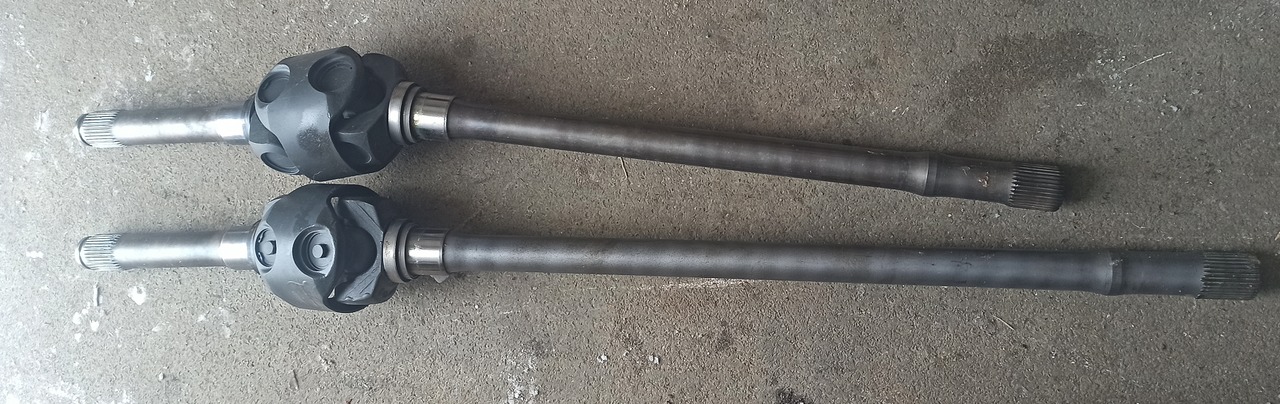 MERCEDES-BENZ ACTROS 4X4 8X6 8X8 MP2 MP3 - Vooras voor Vrachtwagen: afbeelding 2 MERCEDES-BENZ ACTROS 4X4 8X6 8X8 MP2 MP3 - Vooras voor Vrachtwagen: afbeelding 2