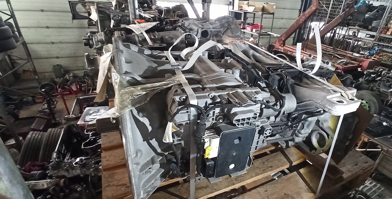 MERCEDES-BENZ G211-12 ACTROS MP4 - Versnellingsbak en onderdelen voor Vrachtwagen: afbeelding 2 MERCEDES-BENZ G211-12 ACTROS MP4 - Versnellingsbak en onderdelen voor Vrachtwagen: afbeelding 2