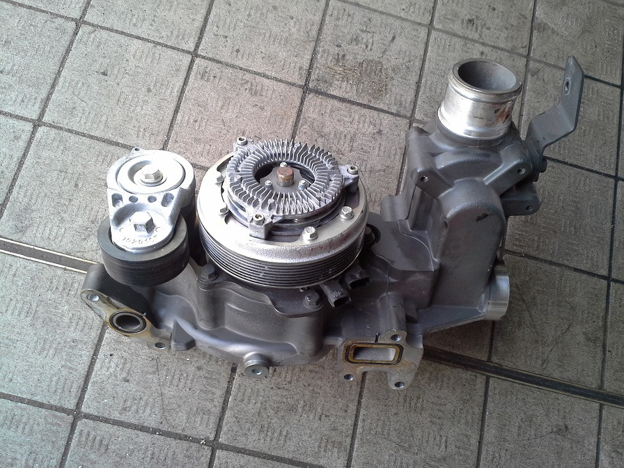POMPA WODY OBUDOWA POMPY DAF XF 106 440 MX11 1993420 - Waterpomp: afbeelding 1 POMPA WODY OBUDOWA POMPY DAF XF 106 440 MX11 1993420 - Waterpomp: afbeelding 1