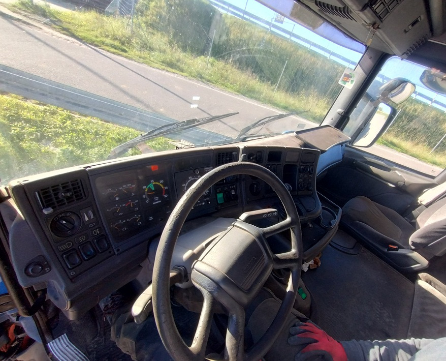 SCANIA R 114 380 6x2 - Chassis vrachtwagen: afbeelding 4 SCANIA R 114 380 6x2 - Chassis vrachtwagen: afbeelding 4