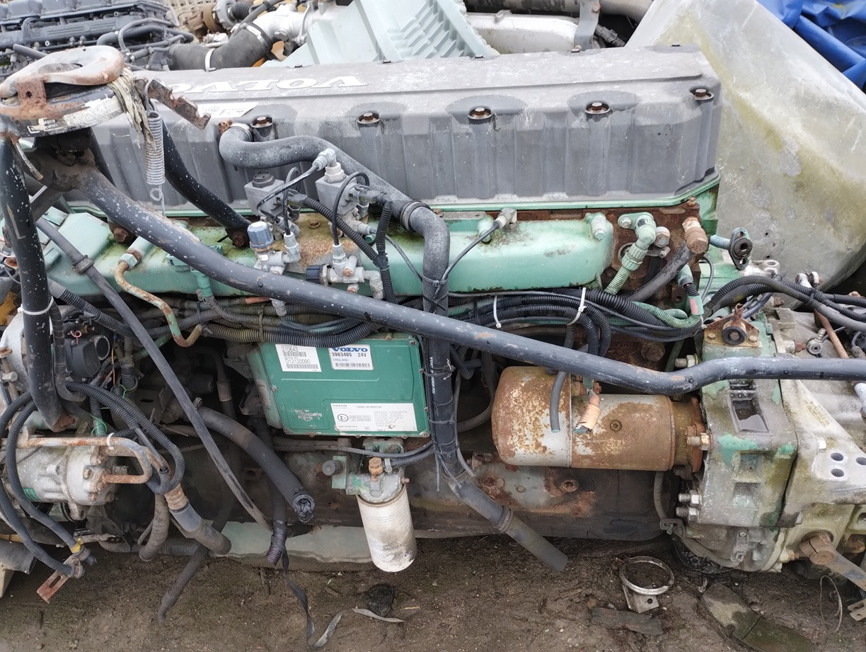 VOLVO FH12 FM12 FL10 FM10 D12A420 D12D380 8500, 8700, 9700, 9900, B12 - Motor en onderdelen voor Vrachtwagen: afbeelding 3 VOLVO FH12 FM12 FL10 FM10 D12A420 D12D380 8500, 8700, 9700, 9900, B12 - Motor en onderdelen voor Vrachtwagen: afbeelding 3