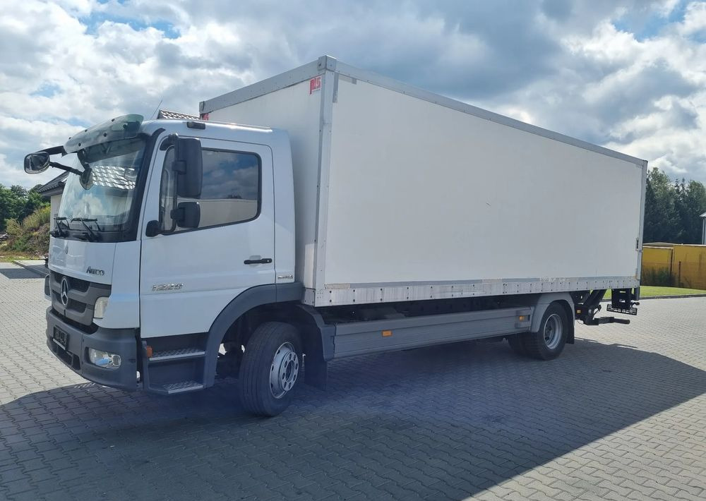 Mercedes-Benz Atego 1224 - Koelwagen vrachtwagen: afbeelding 1 Mercedes-Benz Atego 1224 - Koelwagen vrachtwagen: afbeelding 1