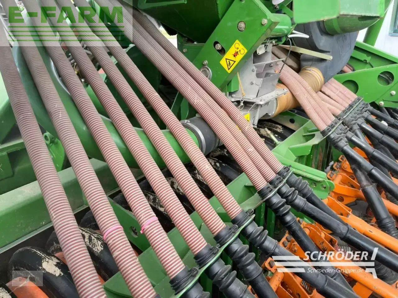 Amazone kg 3000 special / ad-p 303 super - Zaaicombinatie: afbeelding 3 Amazone kg 3000 special / ad-p 303 super - Zaaicombinatie: afbeelding 3