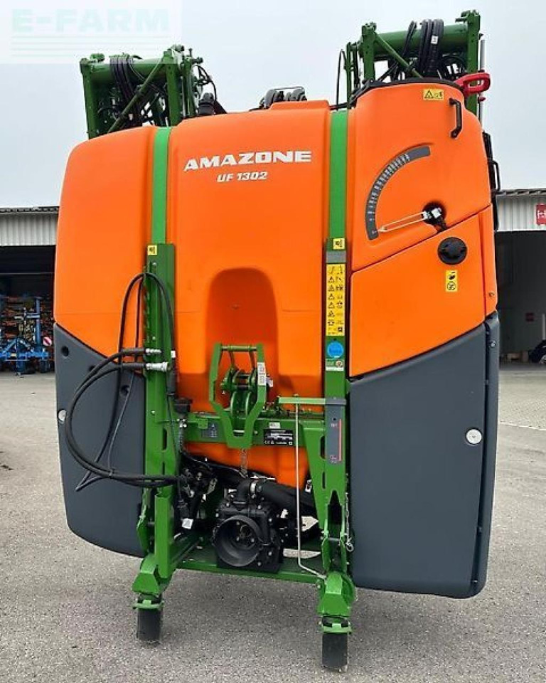 Amazone uf 1302 - Getrokken veldspuit: afbeelding 2 Amazone uf 1302 - Getrokken veldspuit: afbeelding 2