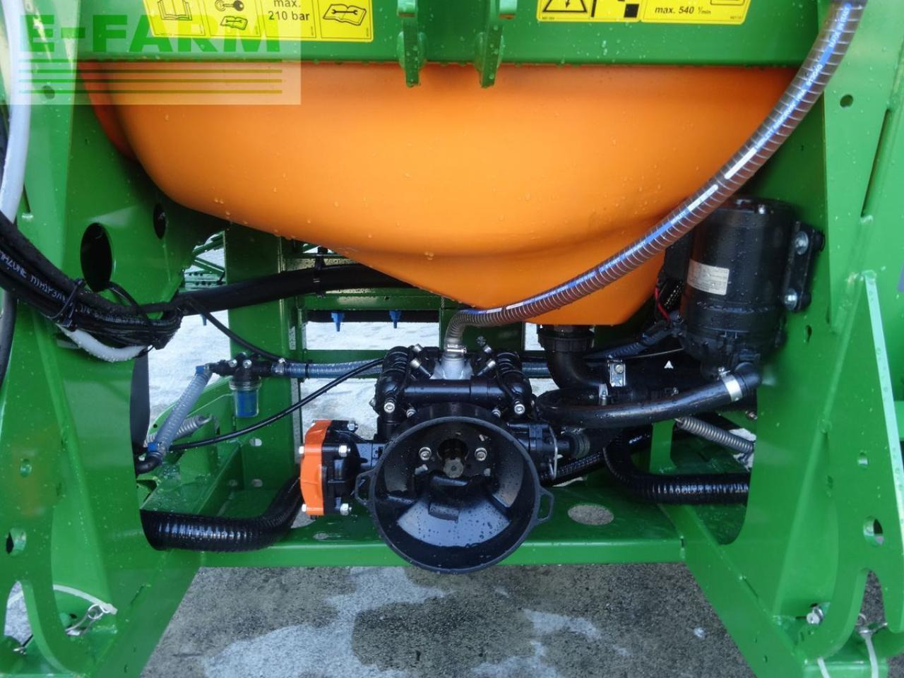 Amazone uf 901 - Getrokken veldspuit: afbeelding 2 Amazone uf 901 - Getrokken veldspuit: afbeelding 2