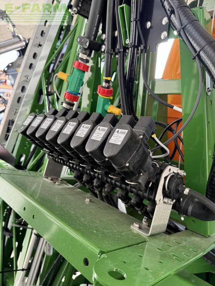 Amazone ug 3000 super - Getrokken veldspuit: afbeelding 4 Amazone ug 3000 super - Getrokken veldspuit: afbeelding 4