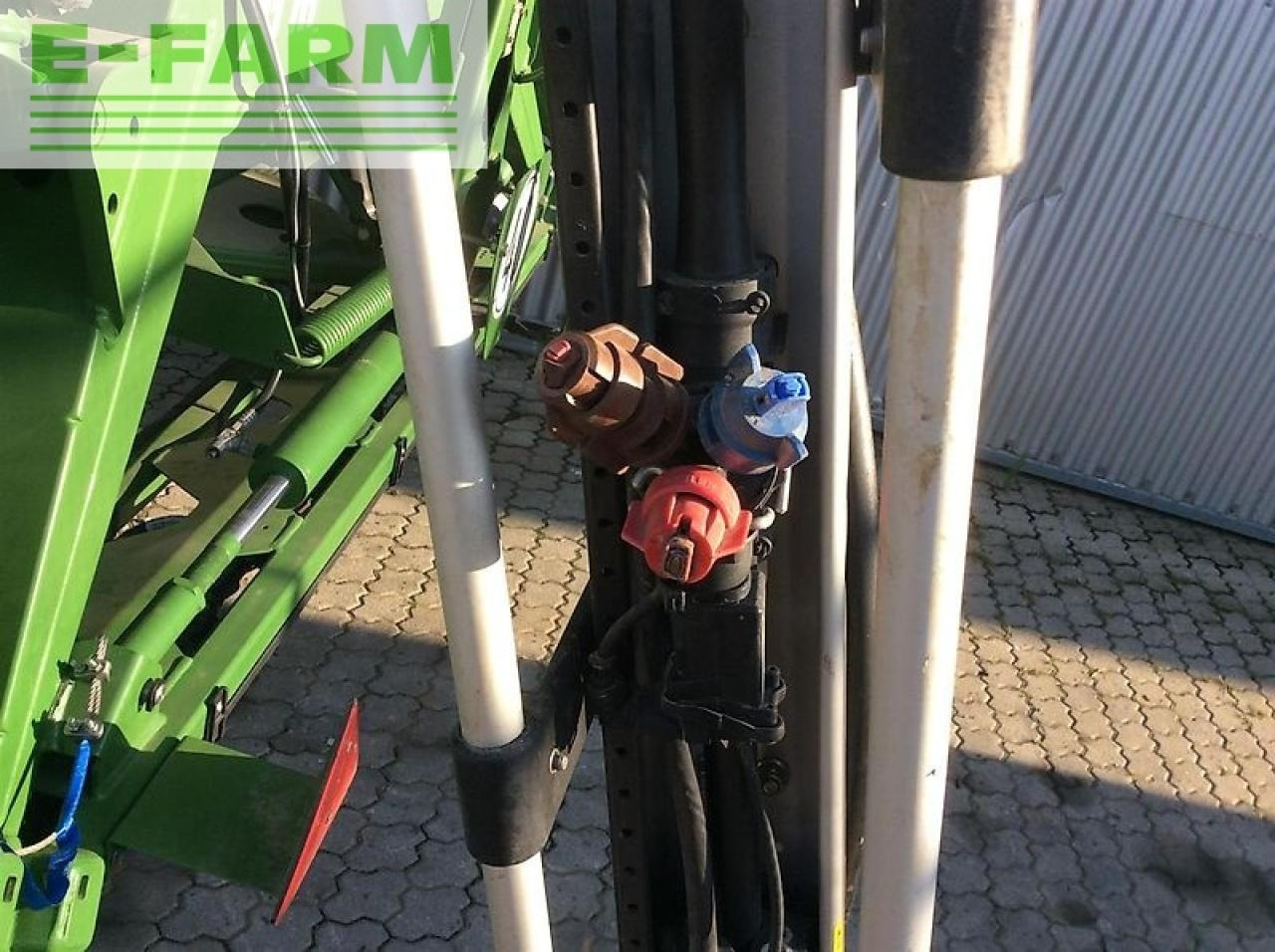 Amazone ux 4200 special - Getrokken veldspuit: afbeelding 5 Amazone ux 4200 special - Getrokken veldspuit: afbeelding 5