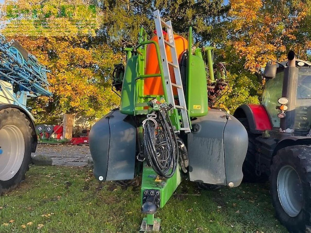 Amazone ux 5201 super - Getrokken veldspuit: afbeelding 2 Amazone ux 5201 super - Getrokken veldspuit: afbeelding 2