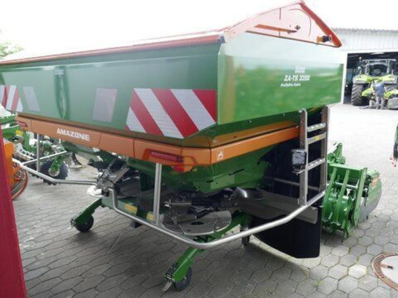 Amazone za-ts profis hydro 3200 - abgelagert top ausstat - Kunstmeststrooier: afbeelding 3 Amazone za-ts profis hydro 3200 - abgelagert top ausstat - Kunstmeststrooier: afbeelding 3