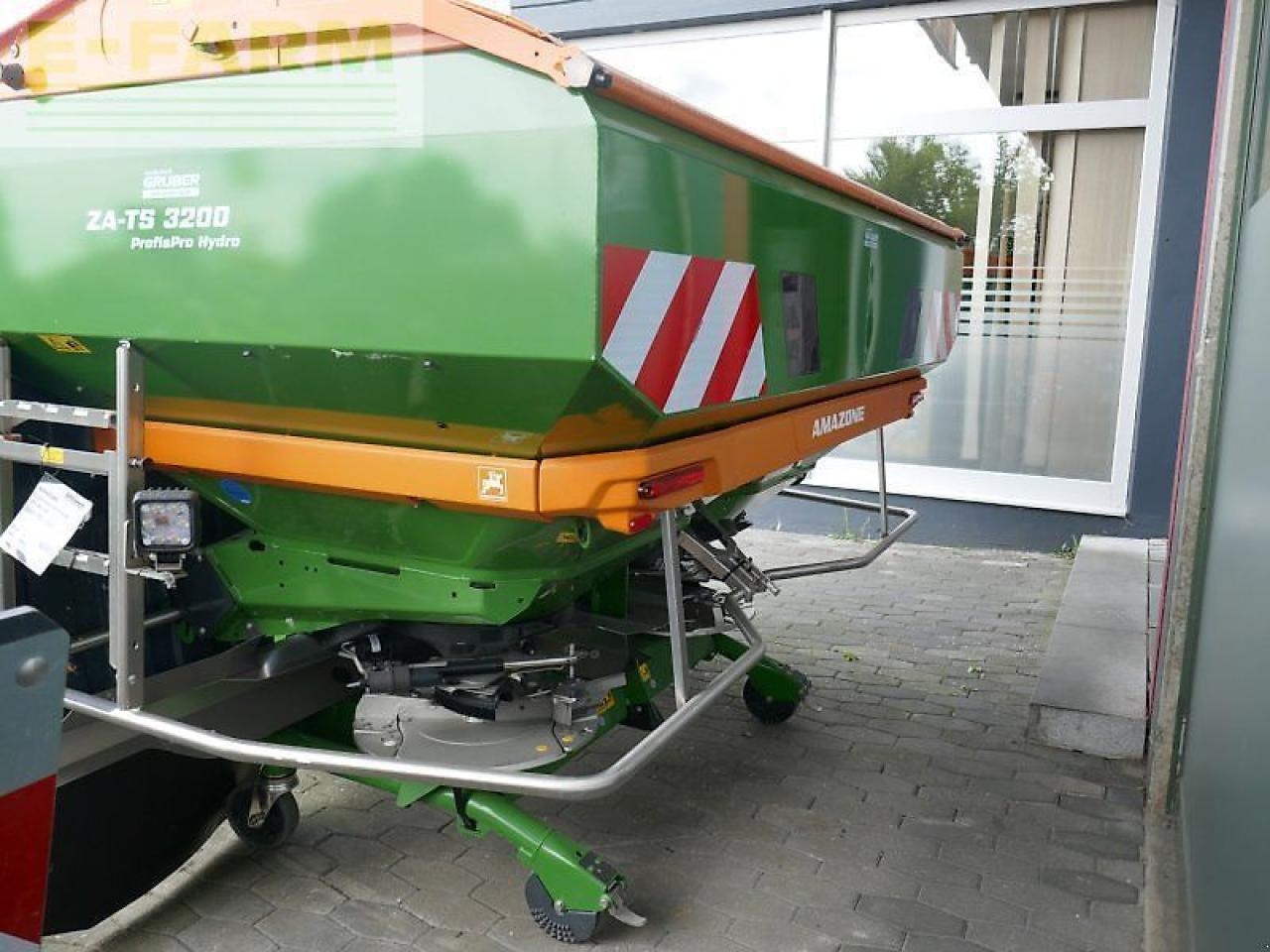Amazone za-ts profis hydro 3200 - abgelagert top ausstattung! - Kunstmeststrooier: afbeelding 4 Amazone za-ts profis hydro 3200 - abgelagert top ausstattung! - Kunstmeststrooier: afbeelding 4