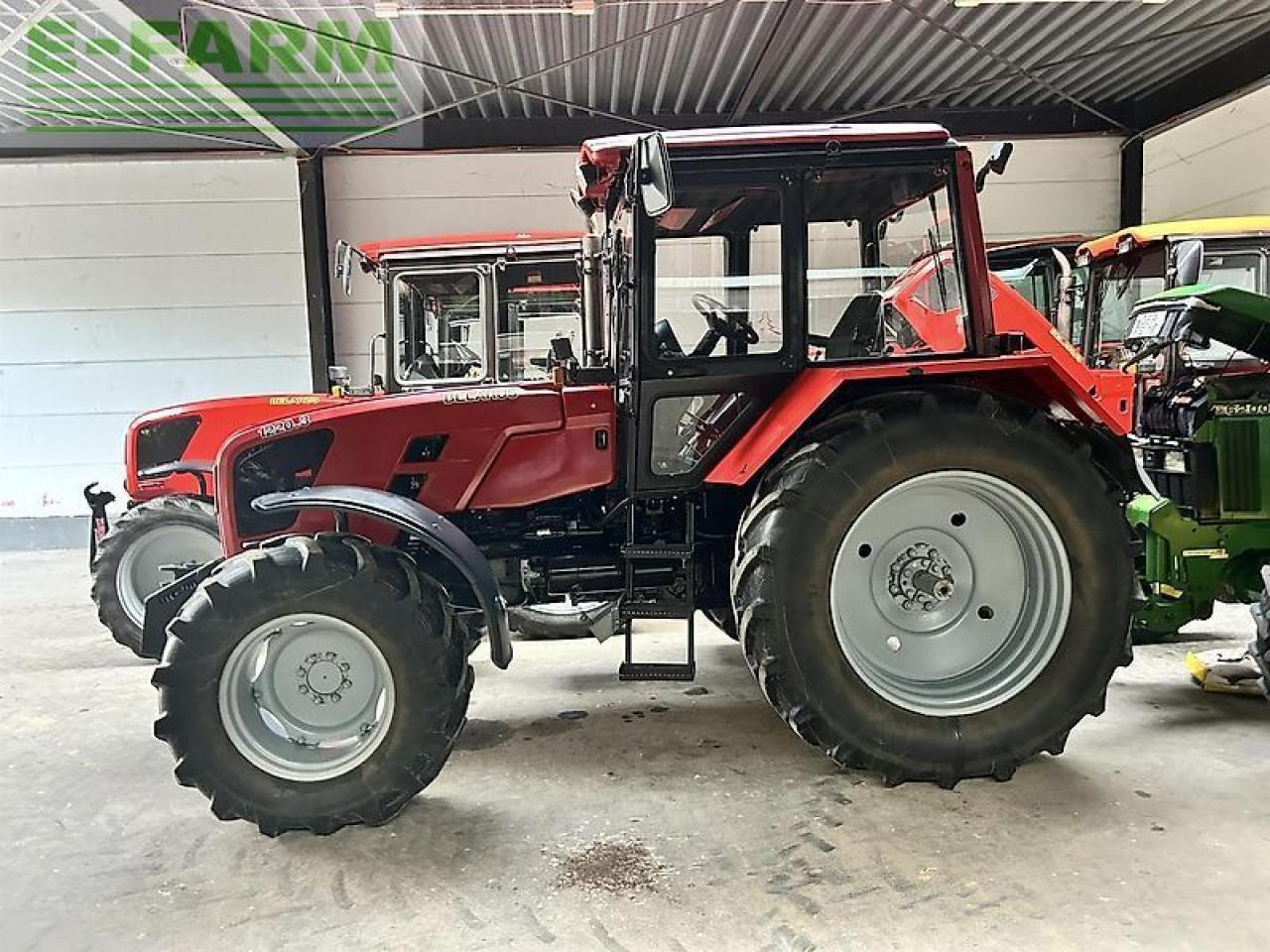 Belarus 1220.3 - Tractor: afbeelding 3 Belarus 1220.3 - Tractor: afbeelding 3