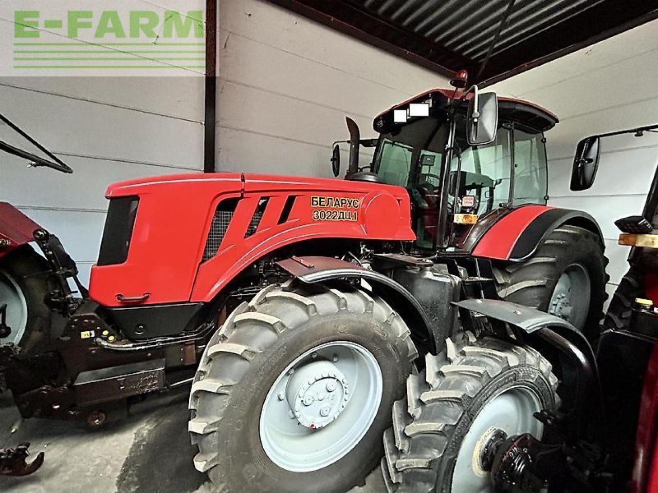 Belarus 3022 dc1 - Tractor: afbeelding 1 Belarus 3022 dc1 - Tractor: afbeelding 1
