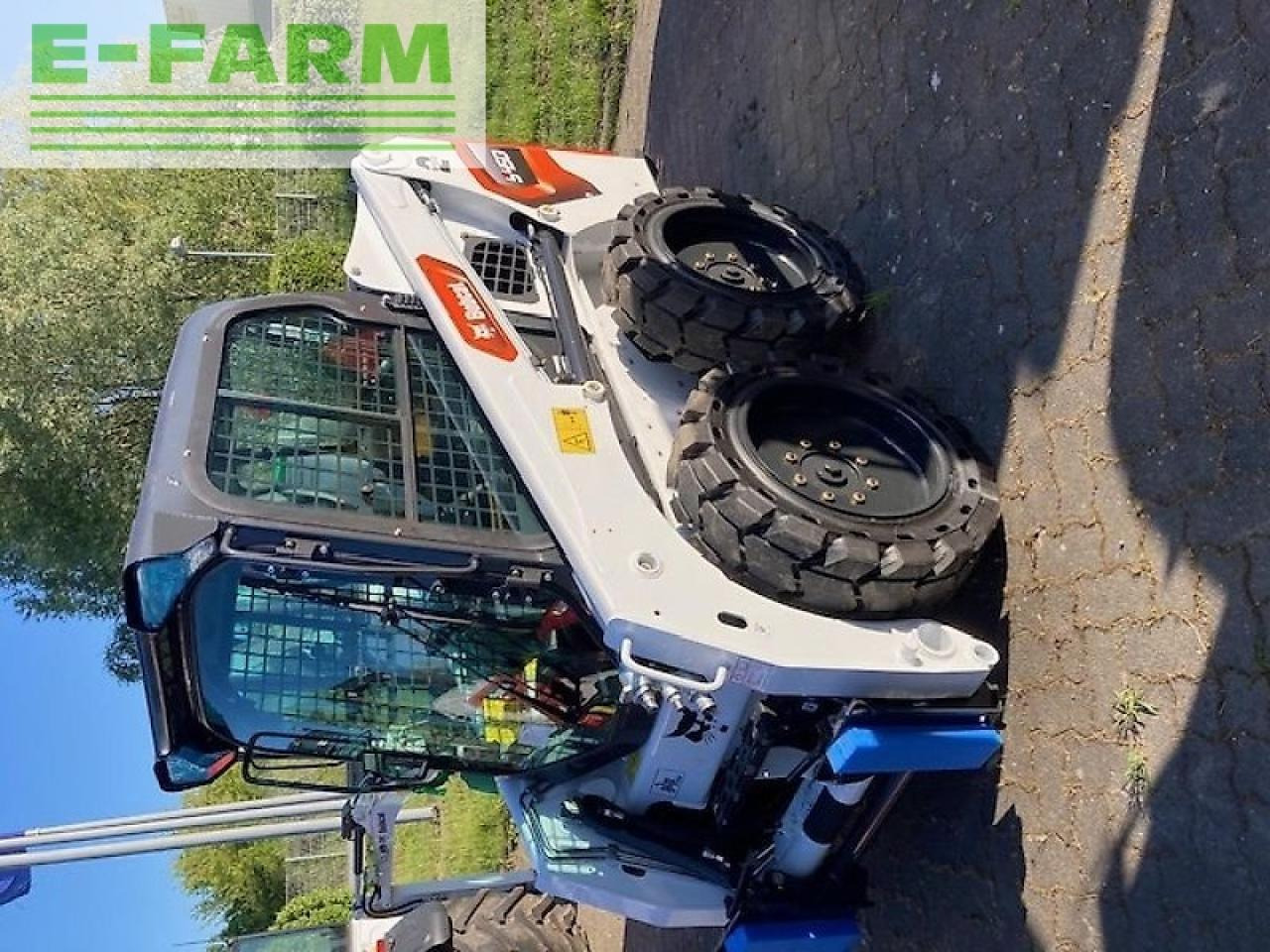 Bobcat s450 - Minigraafmachine: afbeelding 1 Bobcat s450 - Minigraafmachine: afbeelding 1