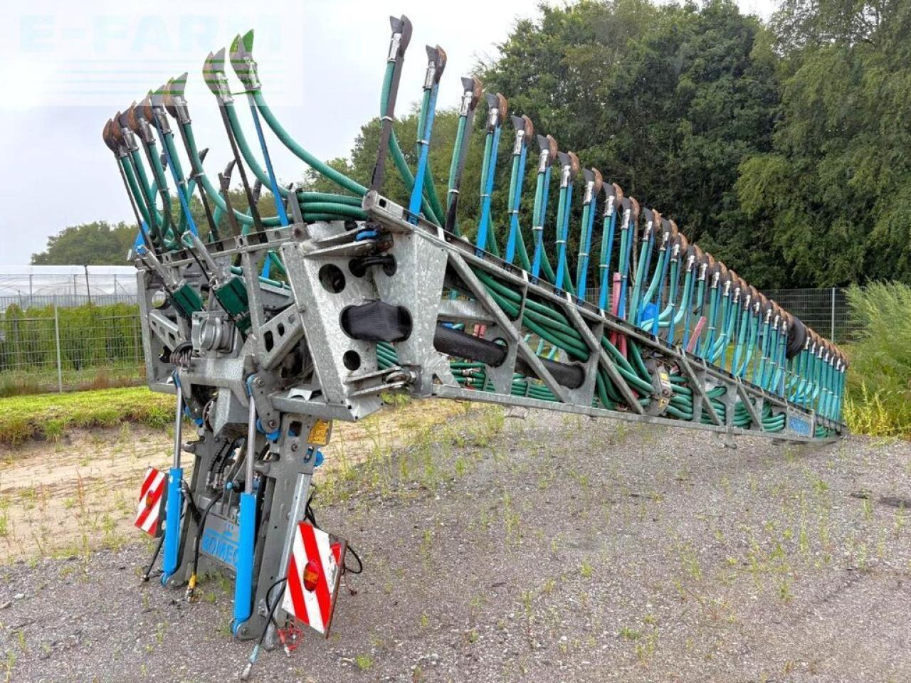 Bomech multi 18, gülle schleppschuhverteiler - Irrigatiesysteem: afbeelding 1 Bomech multi 18, gülle schleppschuhverteiler - Irrigatiesysteem: afbeelding 1