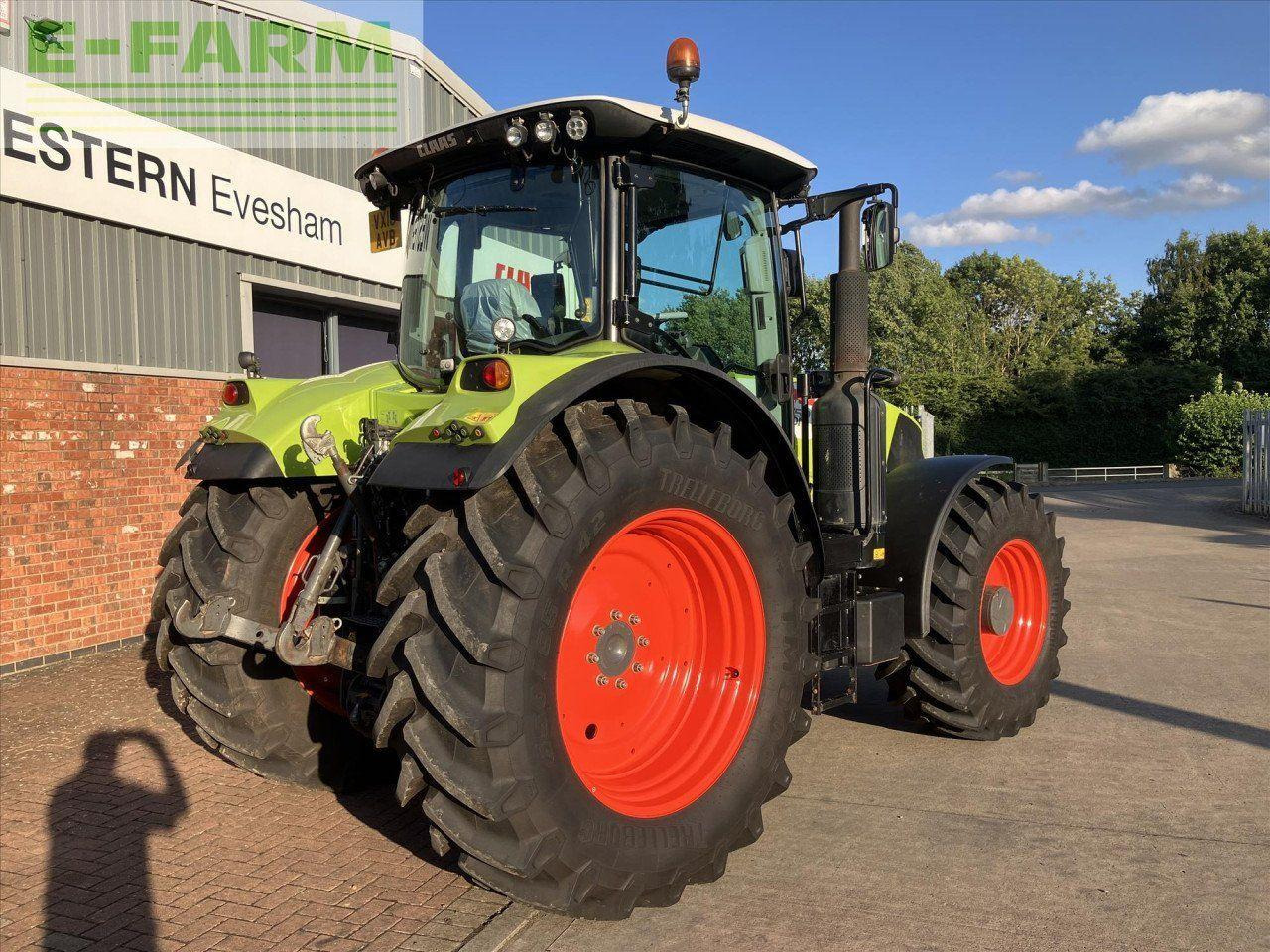 CLAAS ARION 650 CIS + - Tractor: afbeelding 5 CLAAS ARION 650 CIS + - Tractor: afbeelding 5
