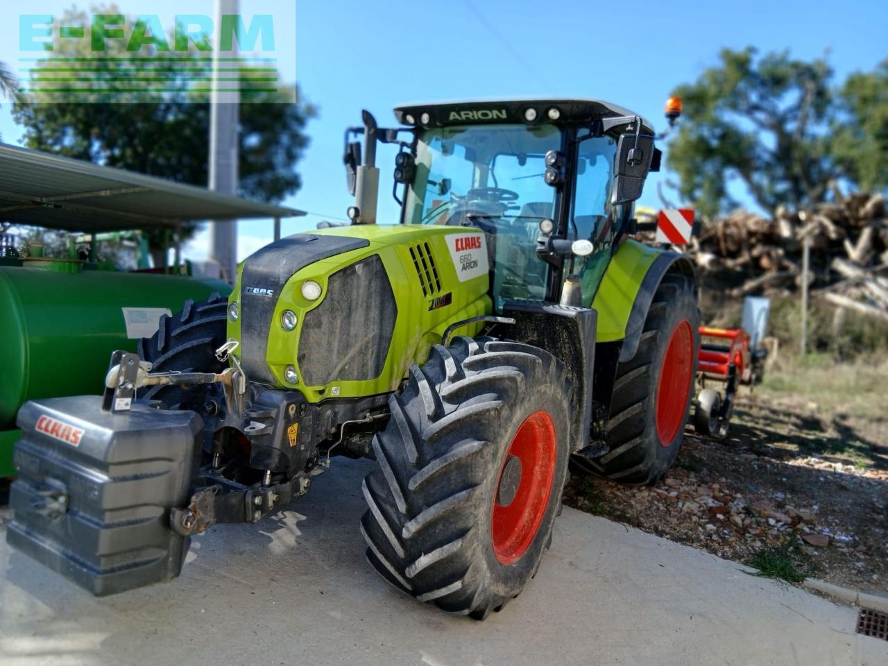 CLAAS ARION 660 St4 CMATIC - Tractor: afbeelding 1 CLAAS ARION 660 St4 CMATIC - Tractor: afbeelding 1