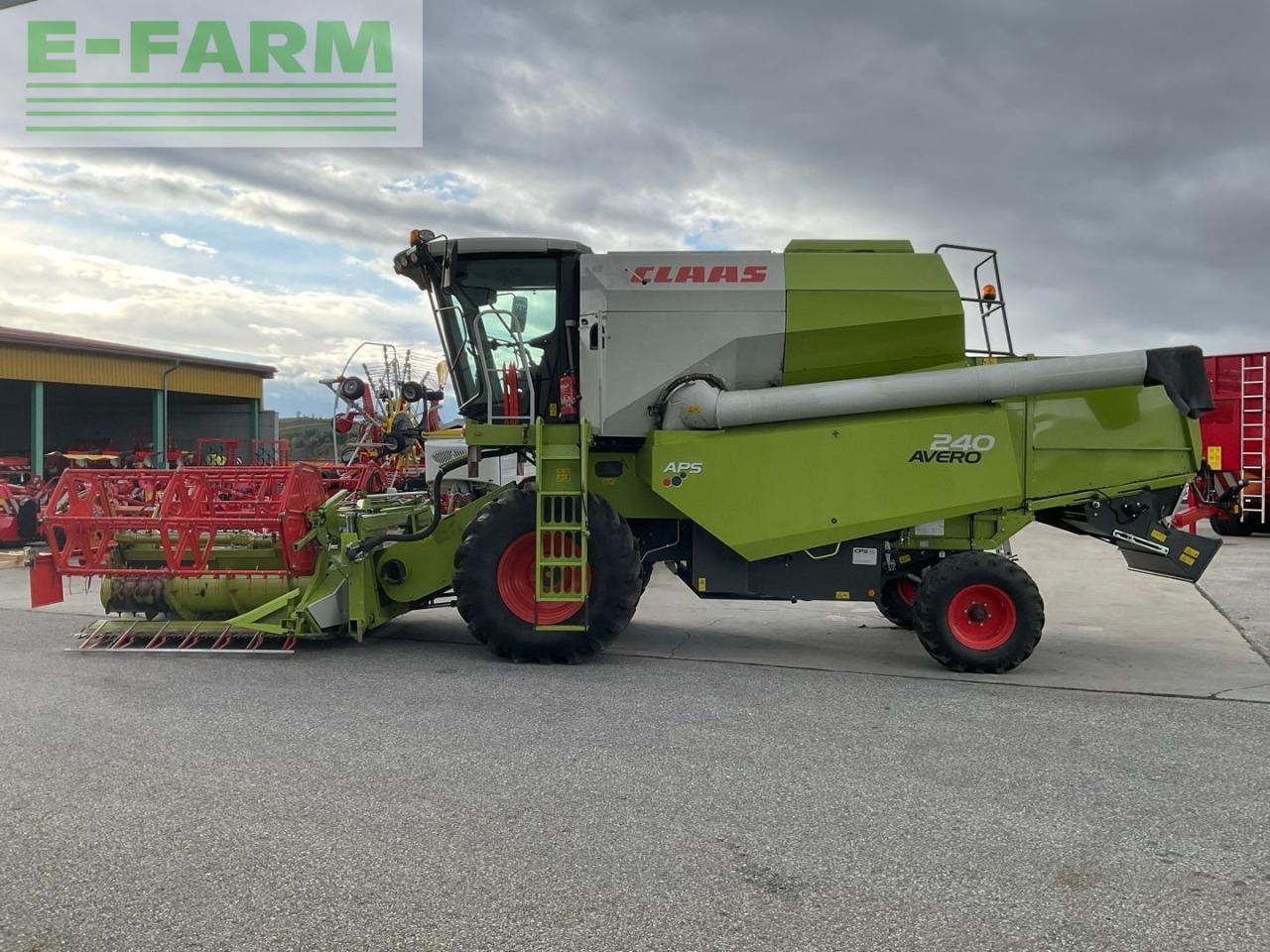 CLAAS AVERO 240 - Maaidorser: afbeelding 2 CLAAS AVERO 240 - Maaidorser: afbeelding 2