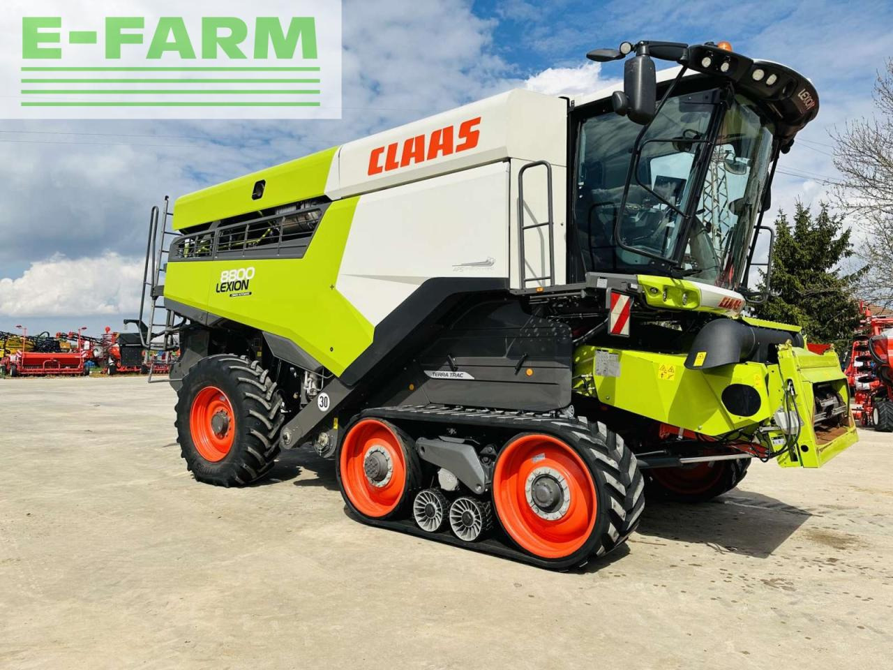 Maaidorser CLAAS LEXION 8800 TT E5: afbeelding 7 Maaidorser CLAAS LEXION 8800 TT E5: afbeelding 7