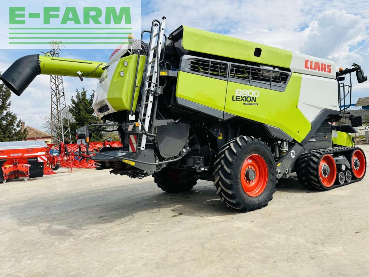 Maaidorser CLAAS LEXION 8800 TT E5: afbeelding 13 Maaidorser CLAAS LEXION 8800 TT E5: afbeelding 13