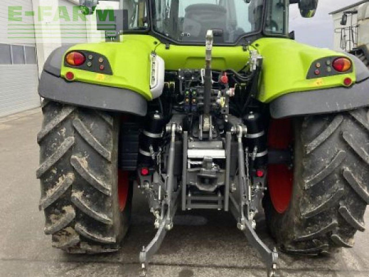 CLAAS arion 440 - Tractor: afbeelding 5 CLAAS arion 440 - Tractor: afbeelding 5